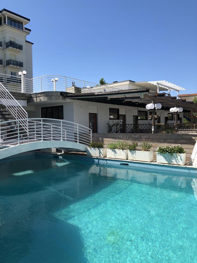 Residence Bano เซนีกัลเลีย ภายนอก รูปภาพ